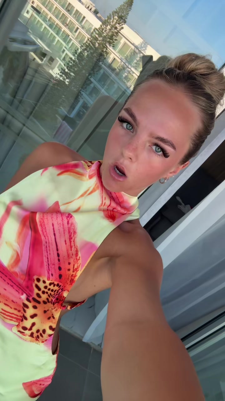 @demileigh🍒🕺🪩