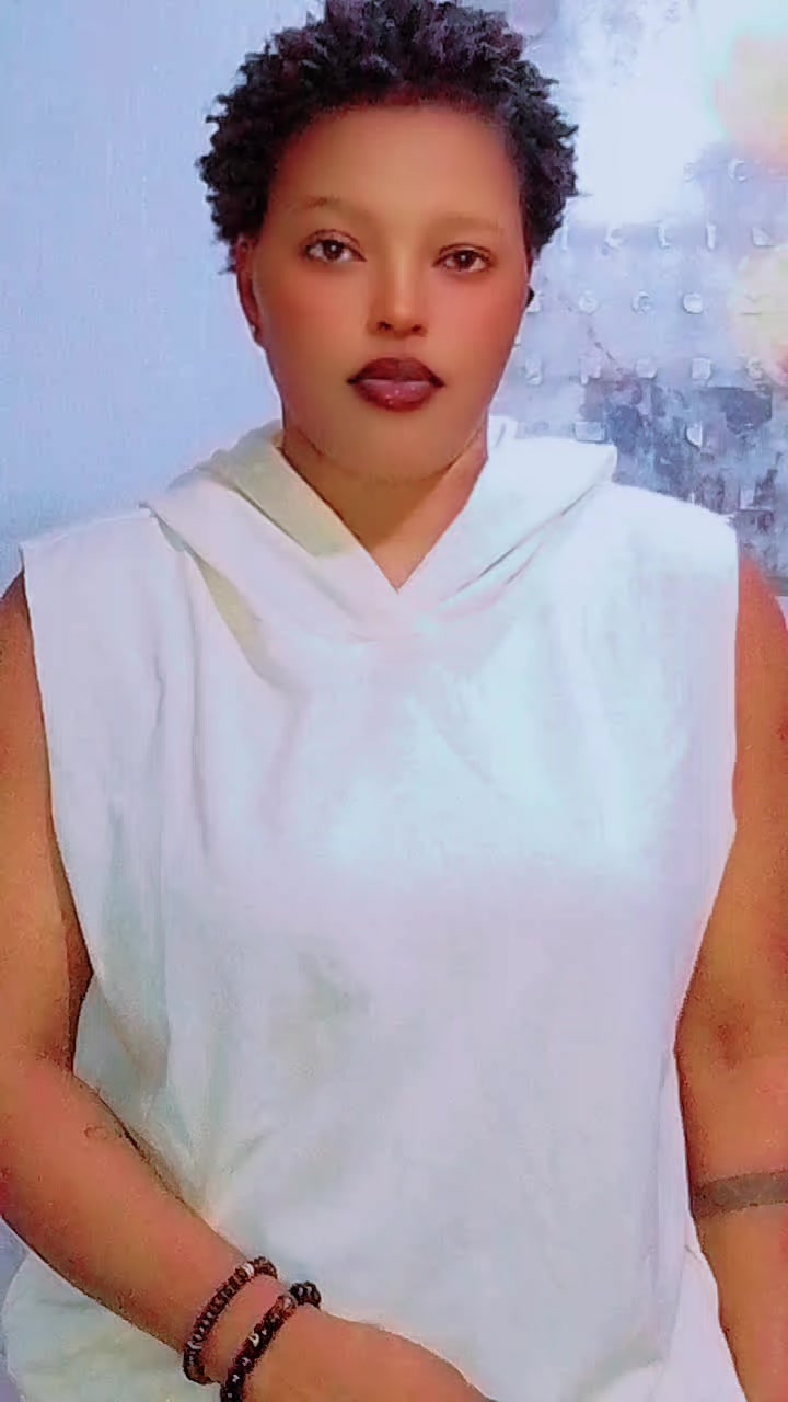 @Cute🧸Papi💜🕊️