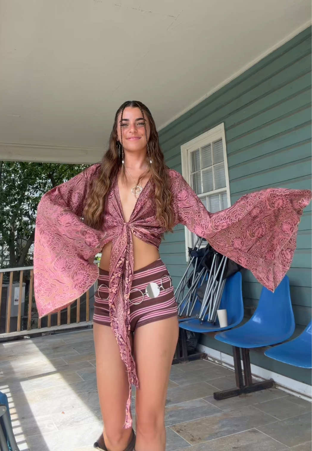 @AR