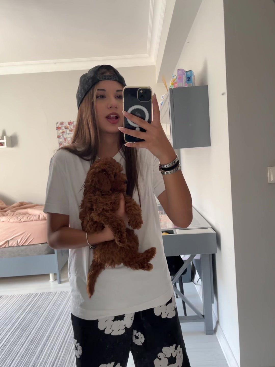 @𝐌𝐞𝐥𝐢𝐬𝐚 𝐂𝐞𝐬𝐮𝐫