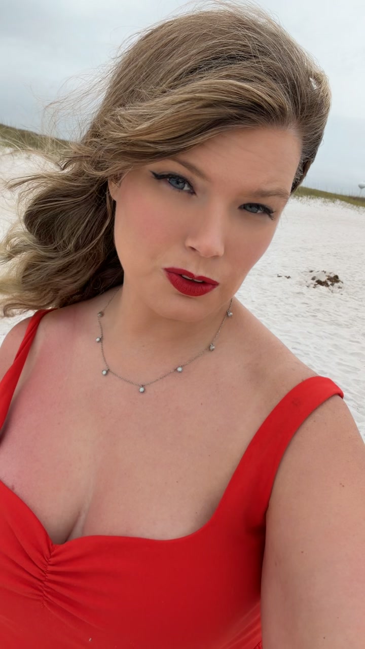 @laurenashley131989