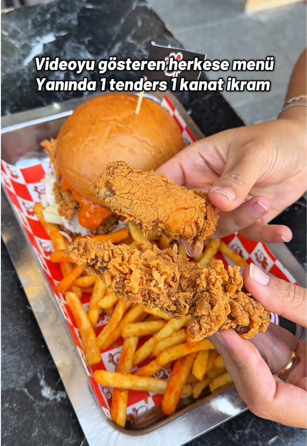@İzmirdebirlezzet