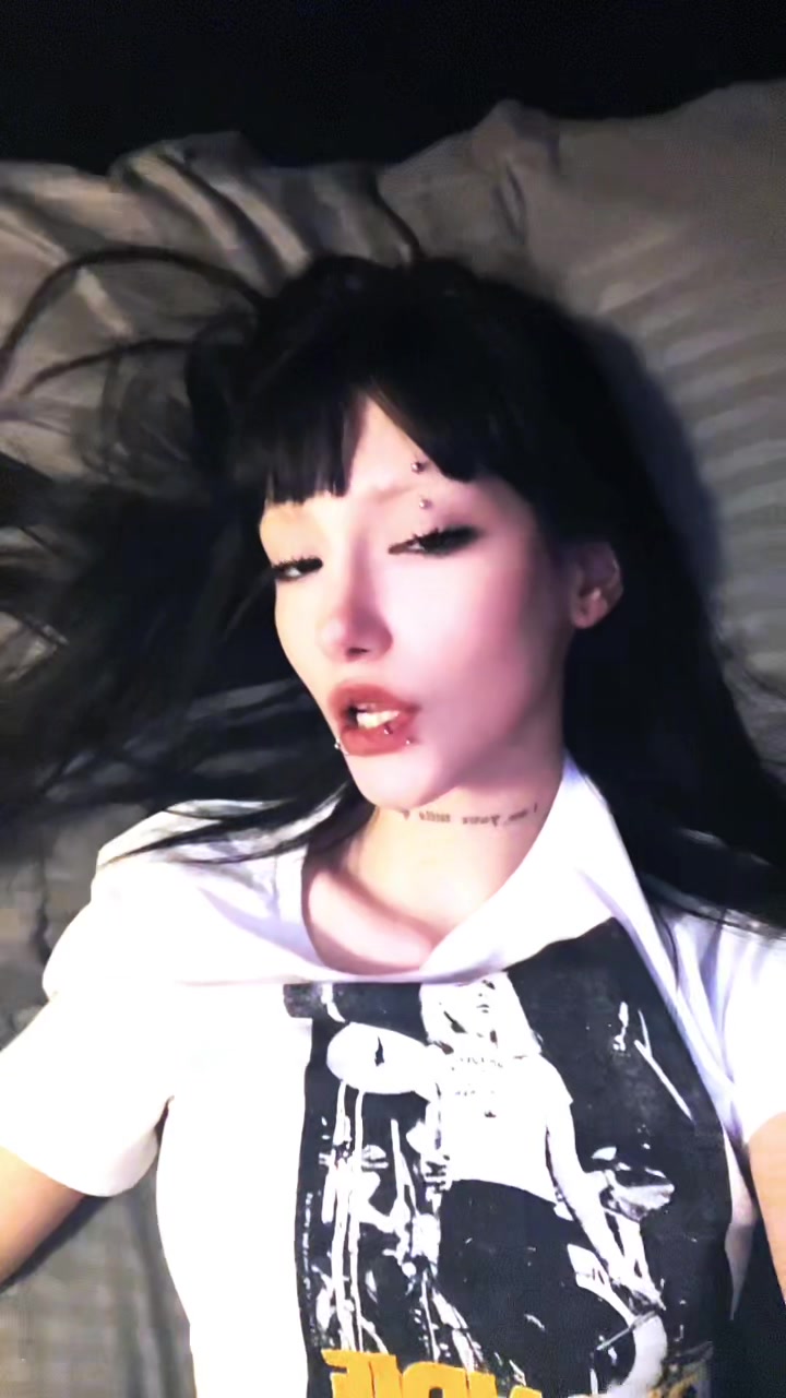 @Thereddestcolor