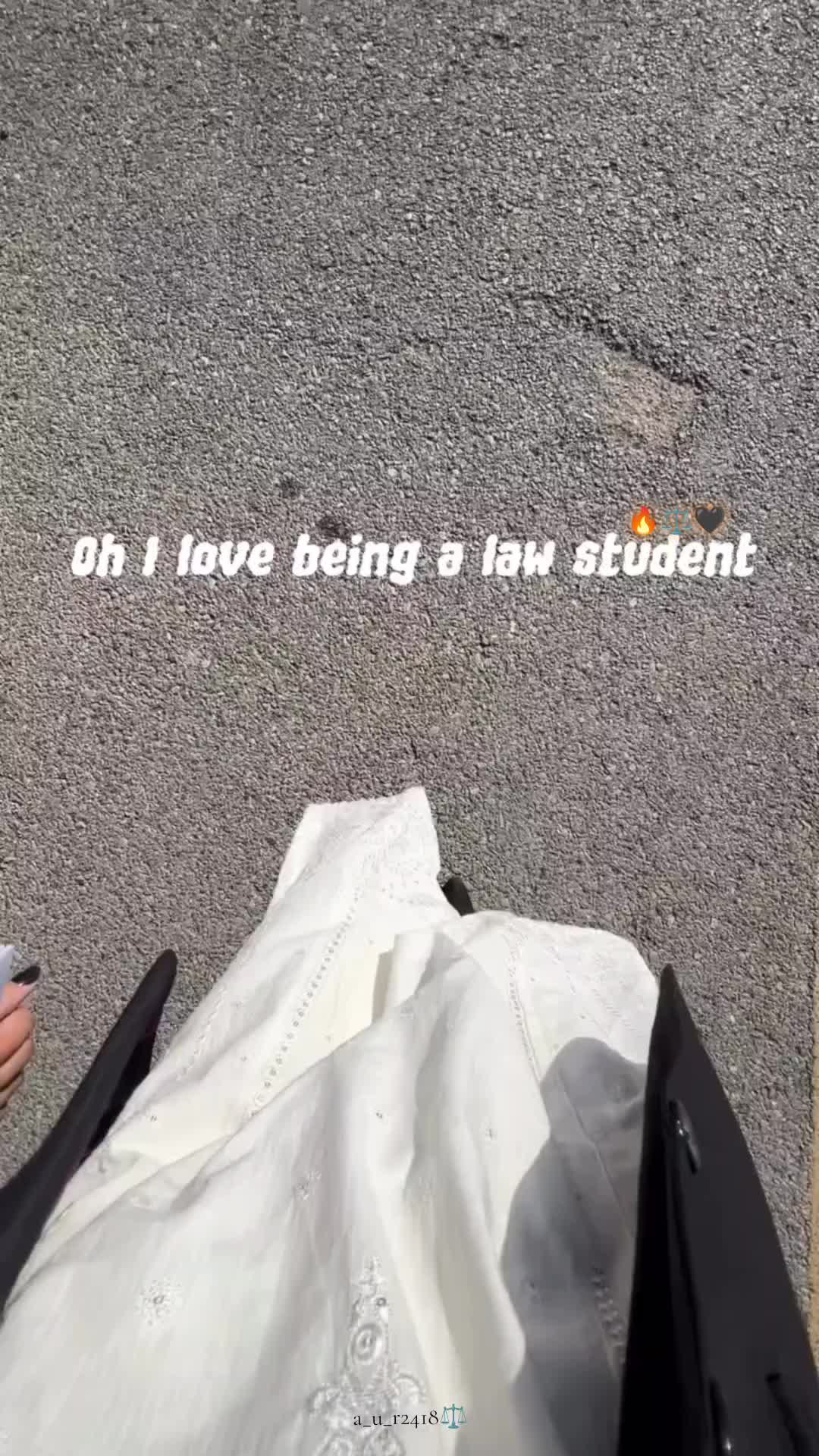 @𝐀-Ŭ̈-𝐑⚖️🖤