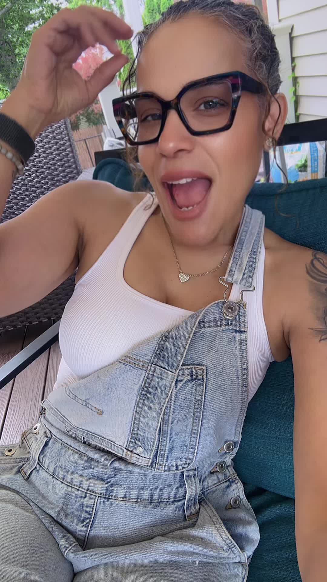 @Scarhelena2