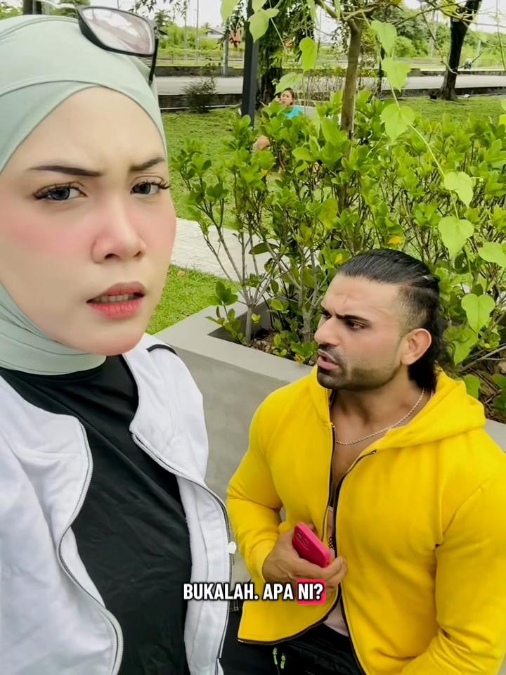 @nabilaola
