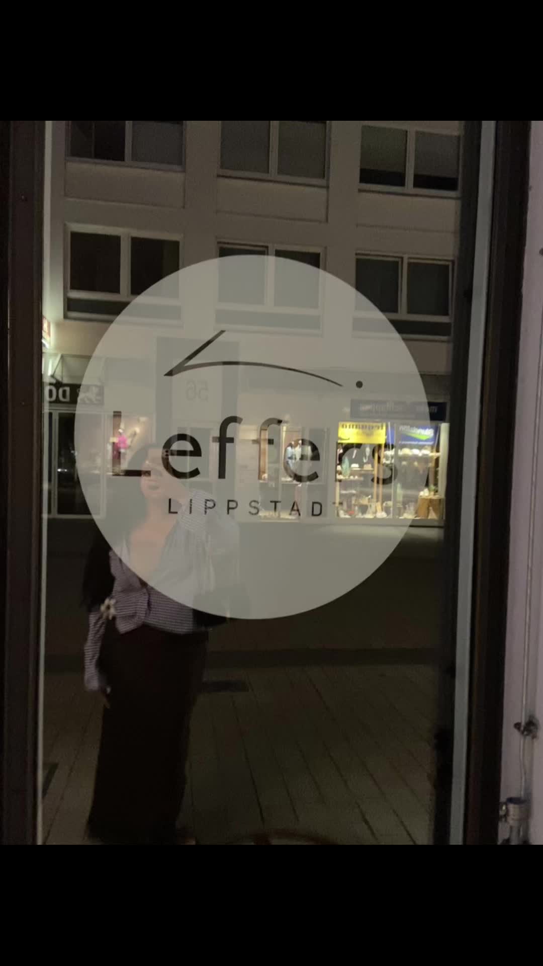 @Stella 🥭