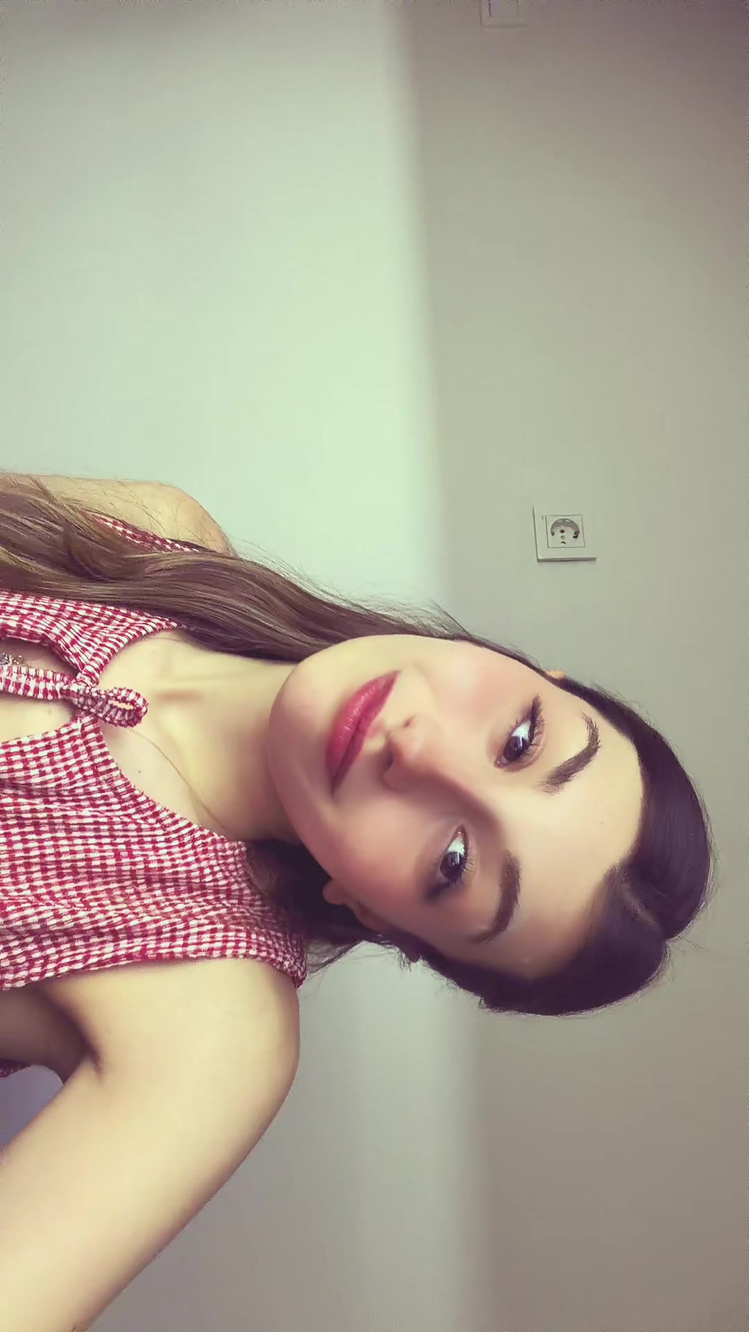 @Esmaa