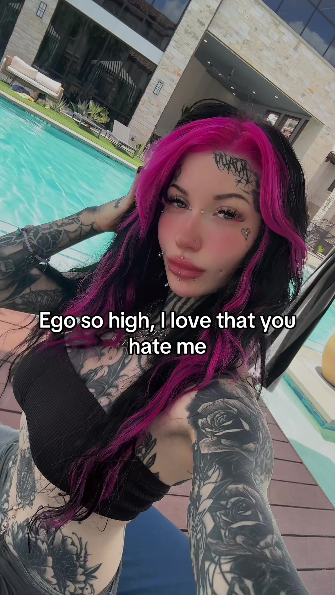 @xocoffinshorty