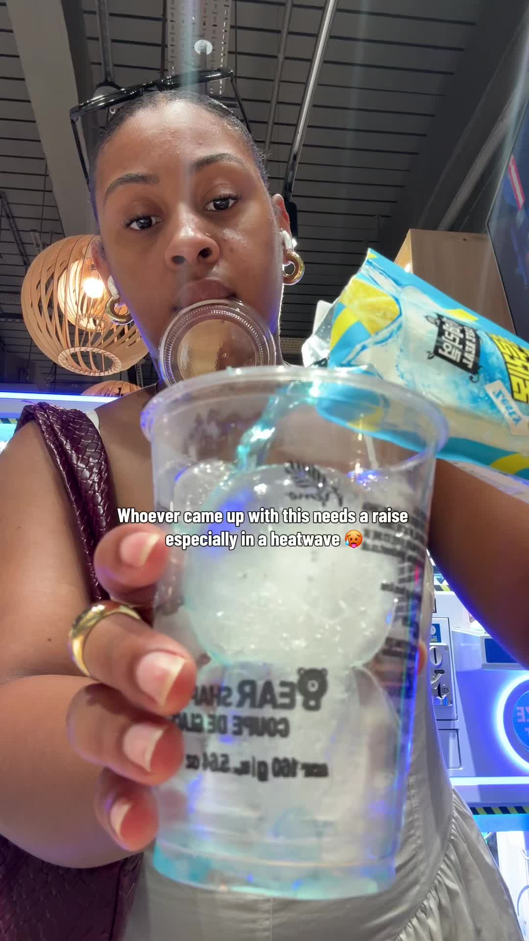 @Nia Raine