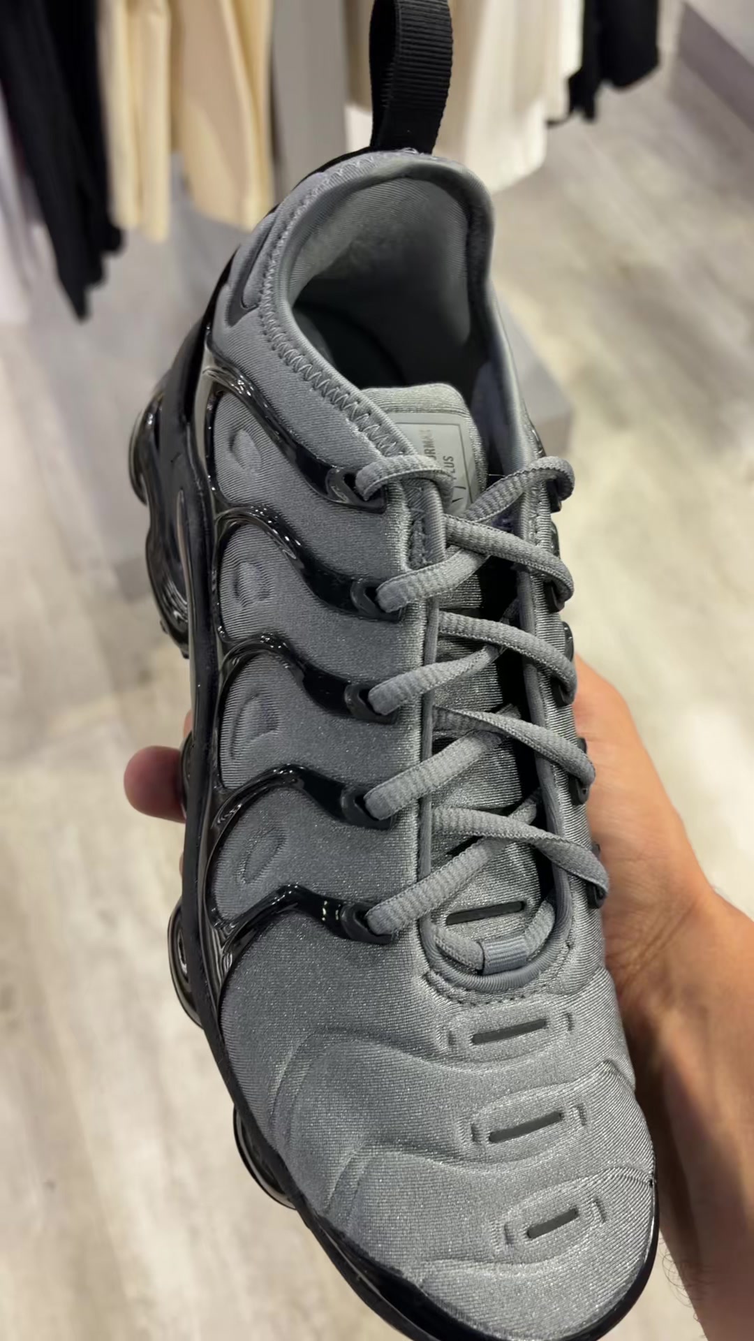 @myam | sneakers