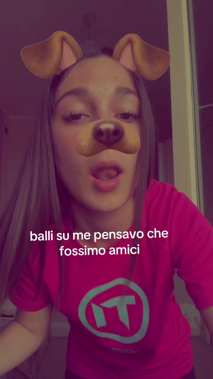 @melaverde____