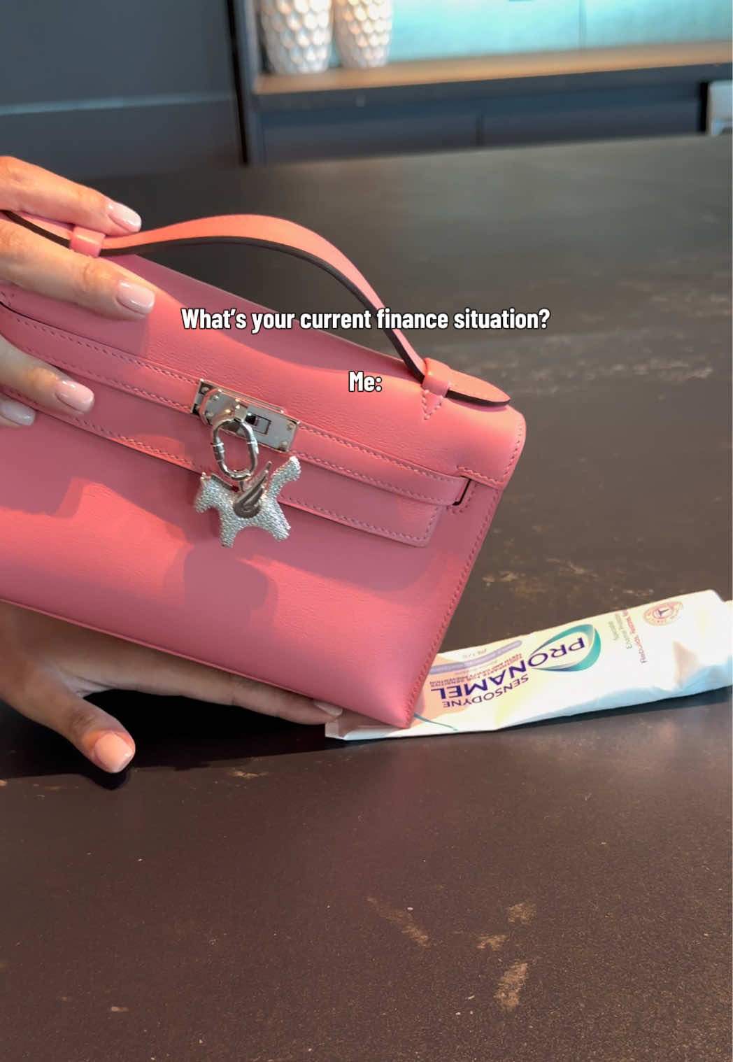 @CharmanteOfficial