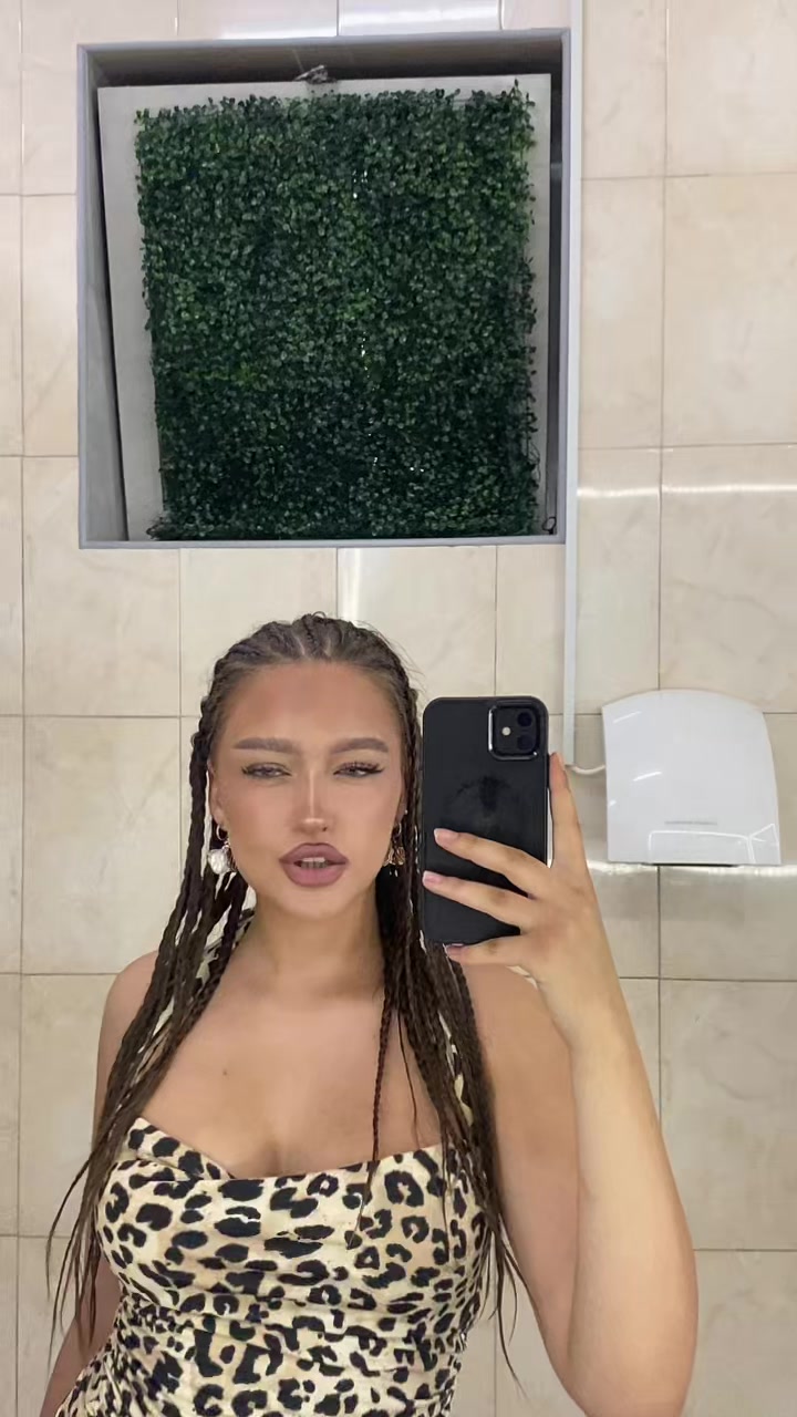 @💫