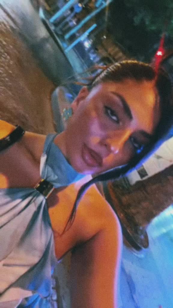 @Jenny_blb