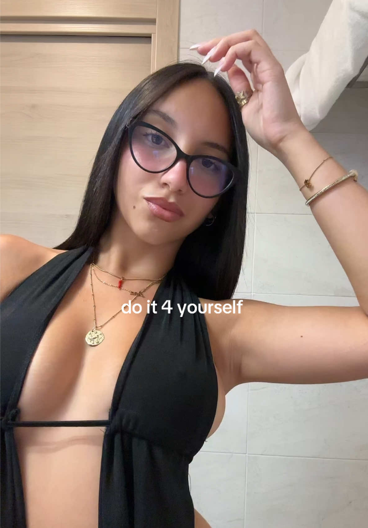 @anaaa.cf_