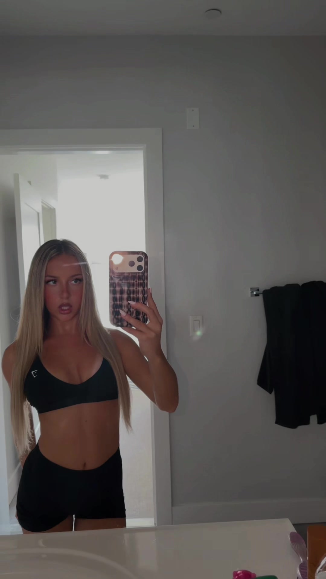 @Em