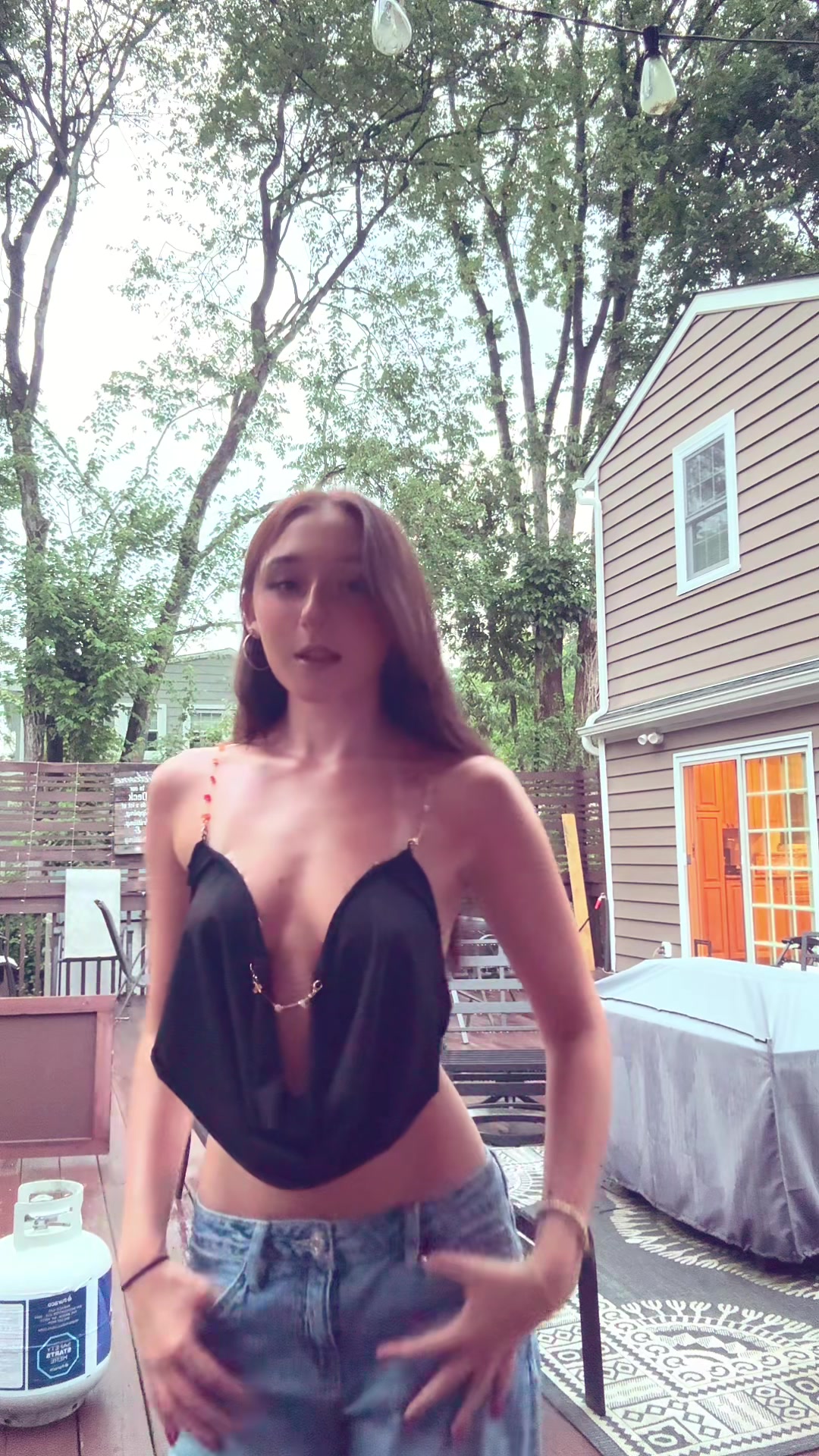 @lindseylouuuuuu