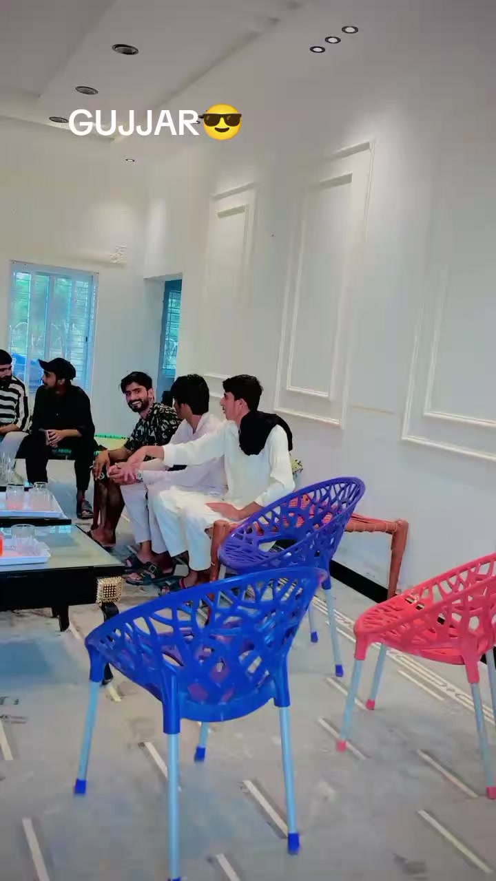 @اویس چوہان ہرڑ خورد 🤟😈