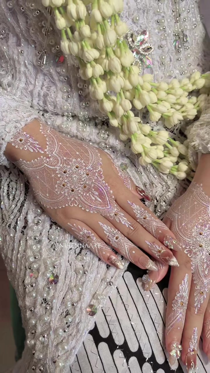 @Aini Henna