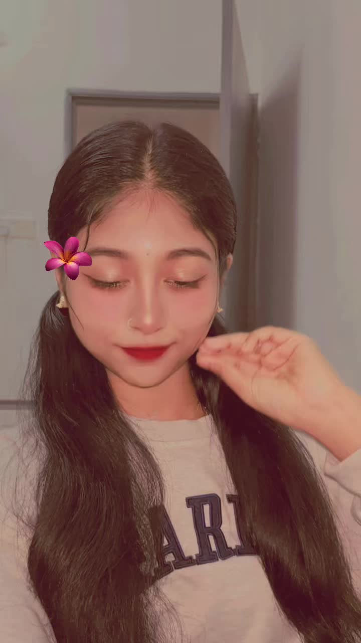 @Raisha 🦋✨