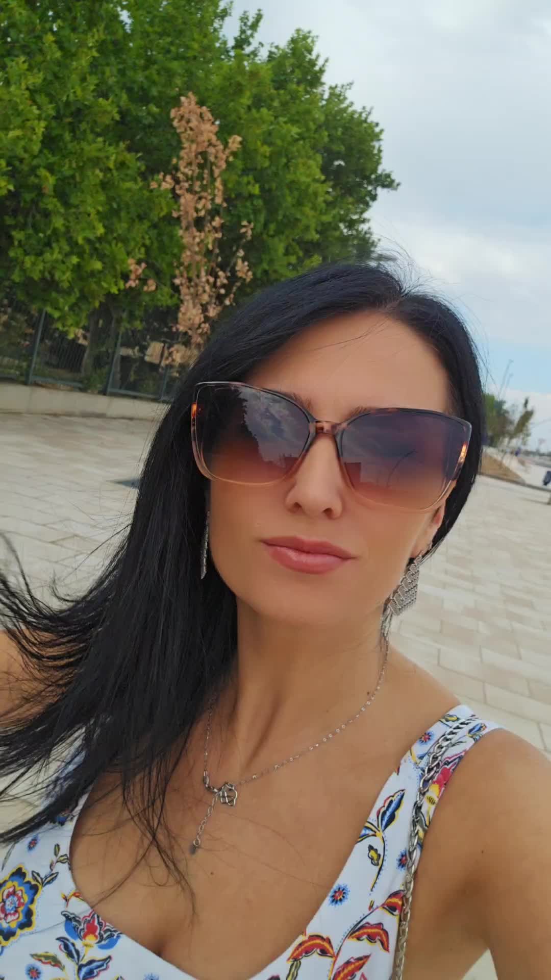 @Elena🤍🖤
