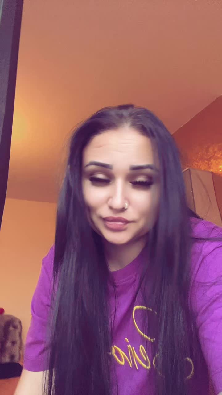 @𝔈𝔩𝔢𝔫𝔞💫