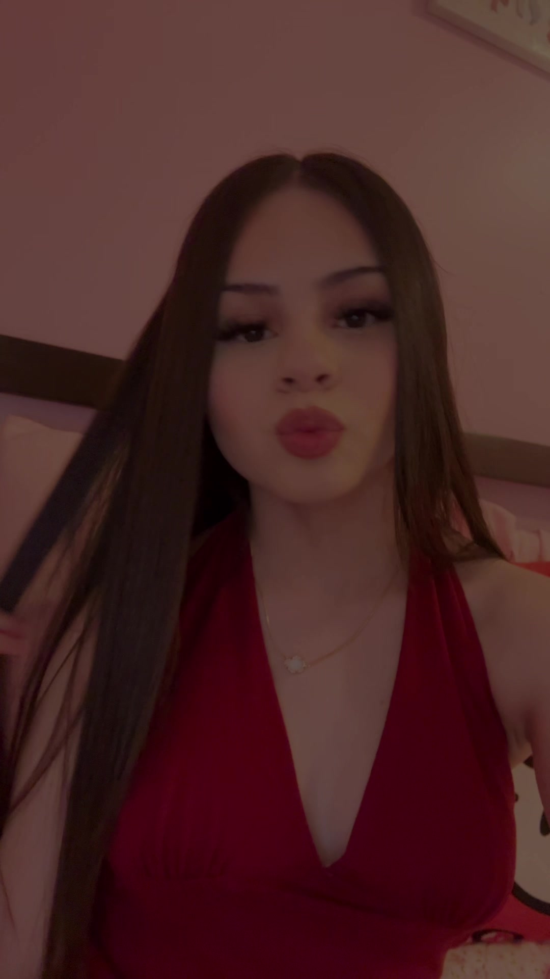 @𝐧𝐢𝐜𝐨𝐥𝐞