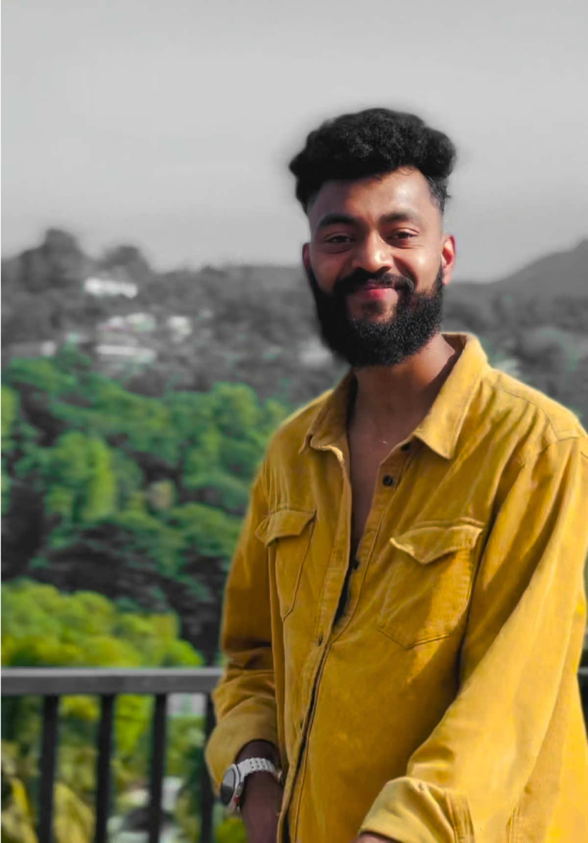 @𝗥 𝗲 𝗱 𝗹𝗼𝗴𝗲𝘀𝗵🕷️