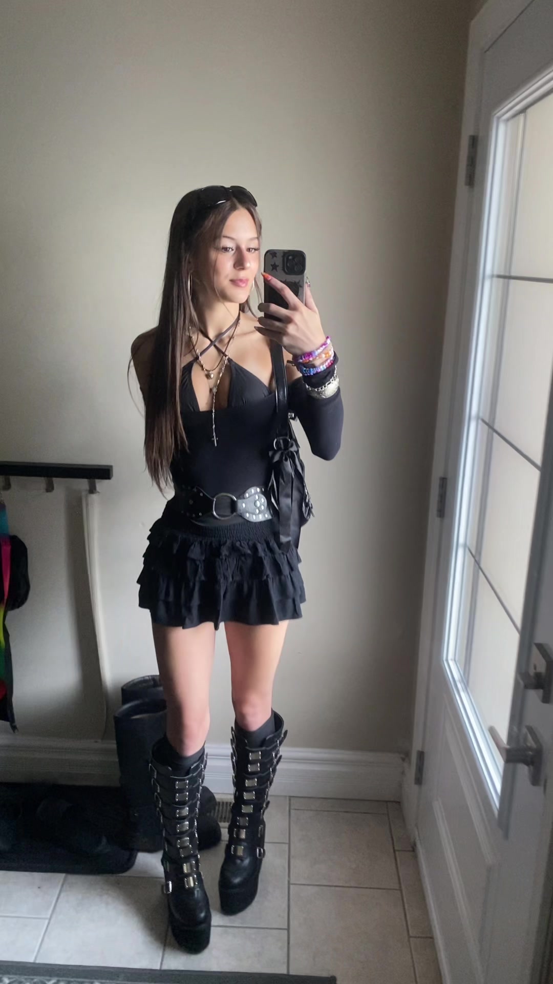 @️