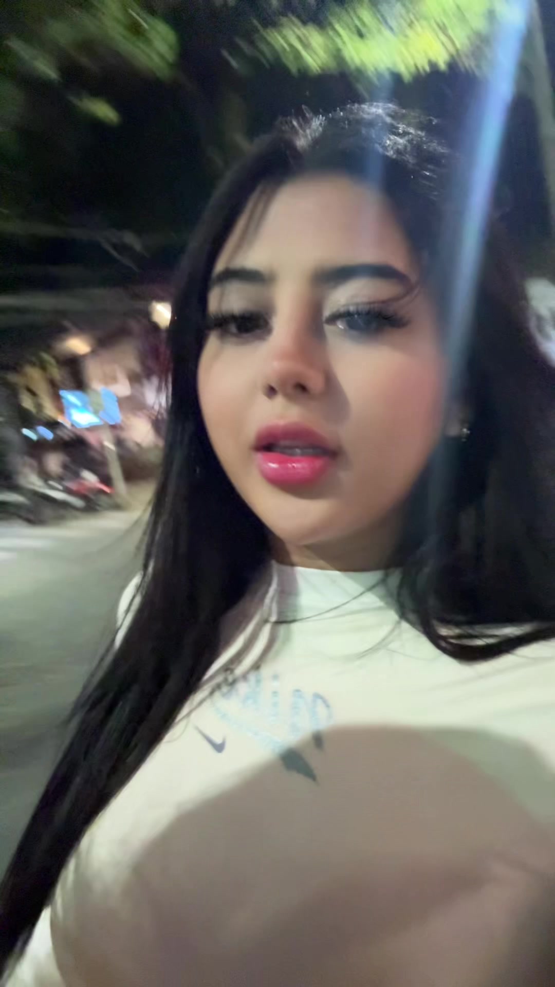 @Lesly Gonzalez🍒