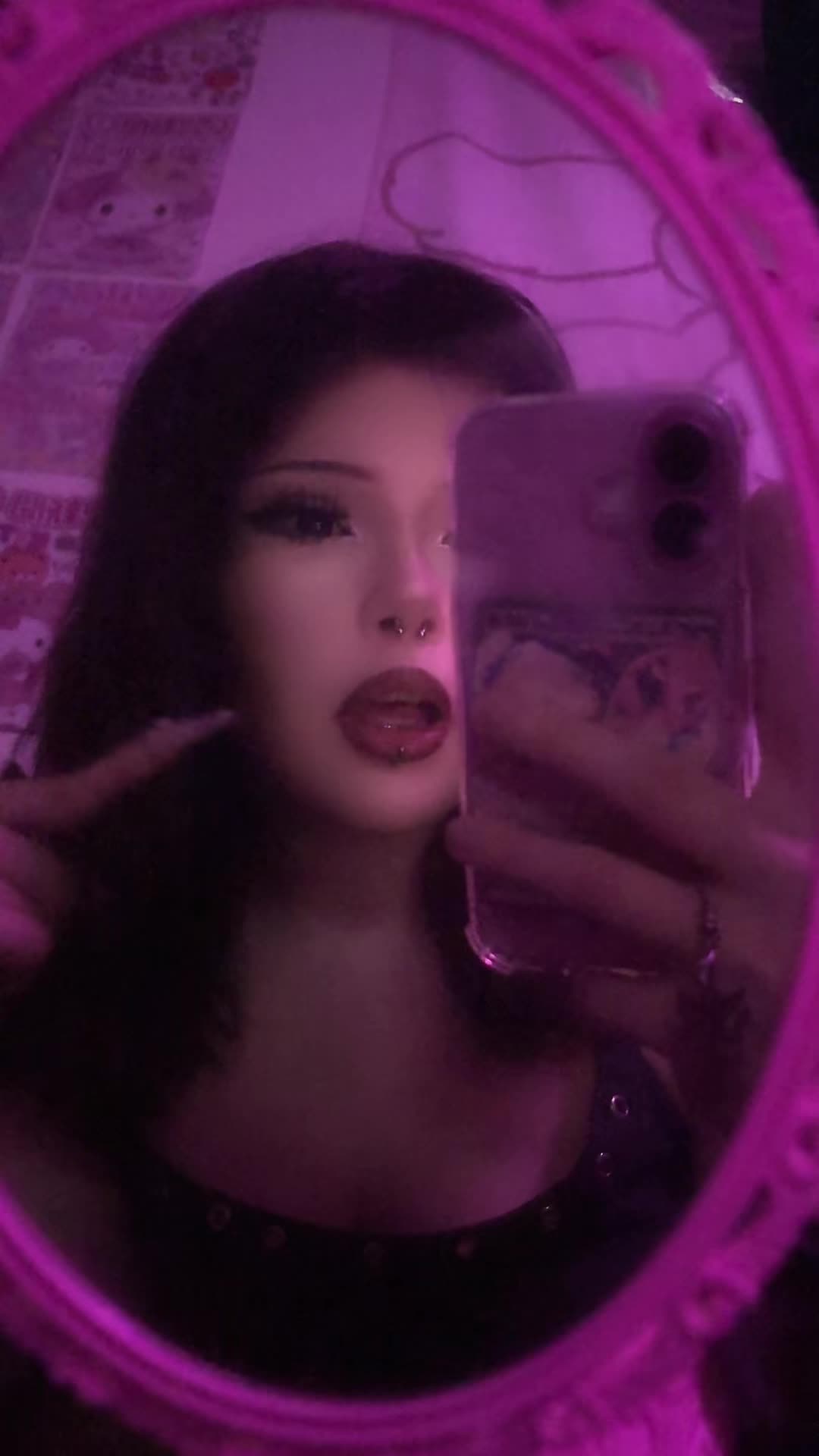 @Vio