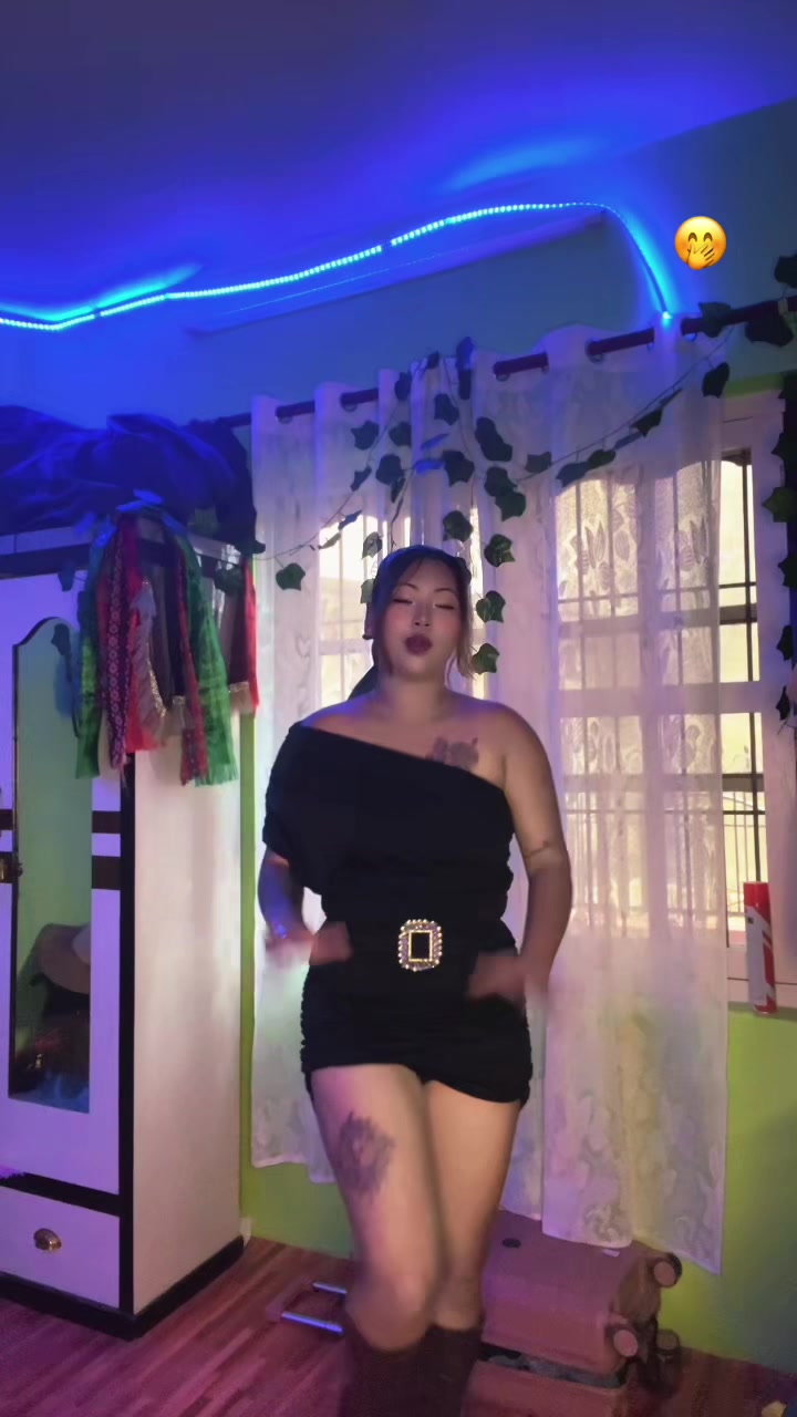@Sofiya🦋