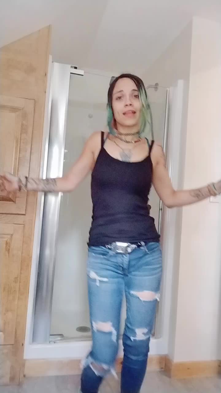 @Savagesiren