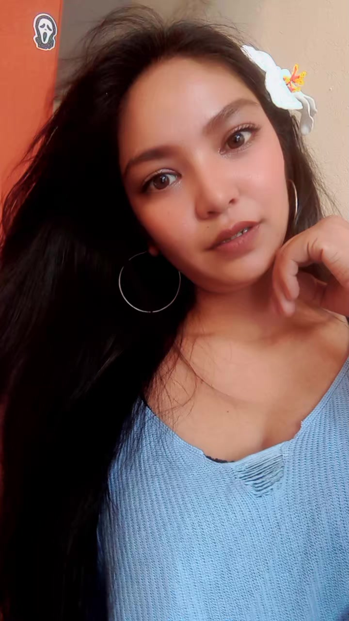 @Who's girl😏