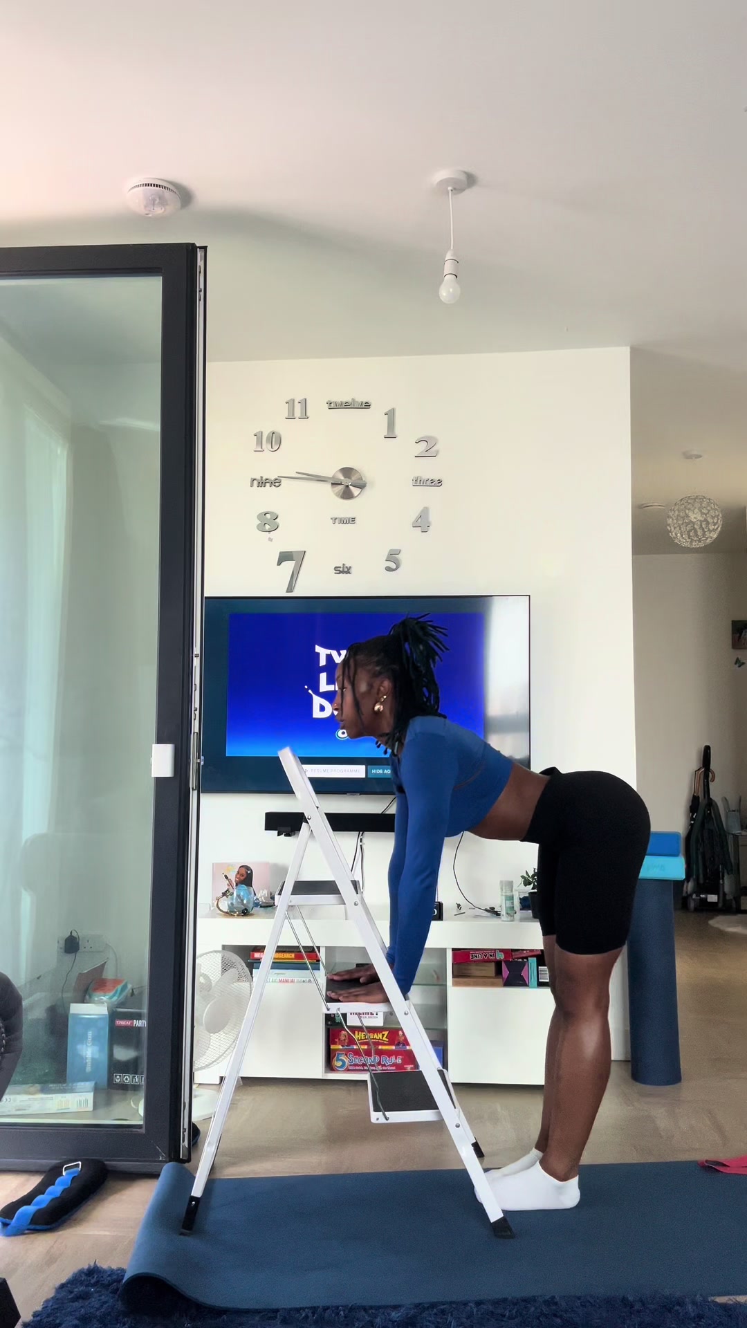 @Blu - Stretch & Flex