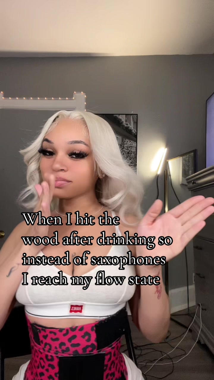 @Amya Lana&eacute;
