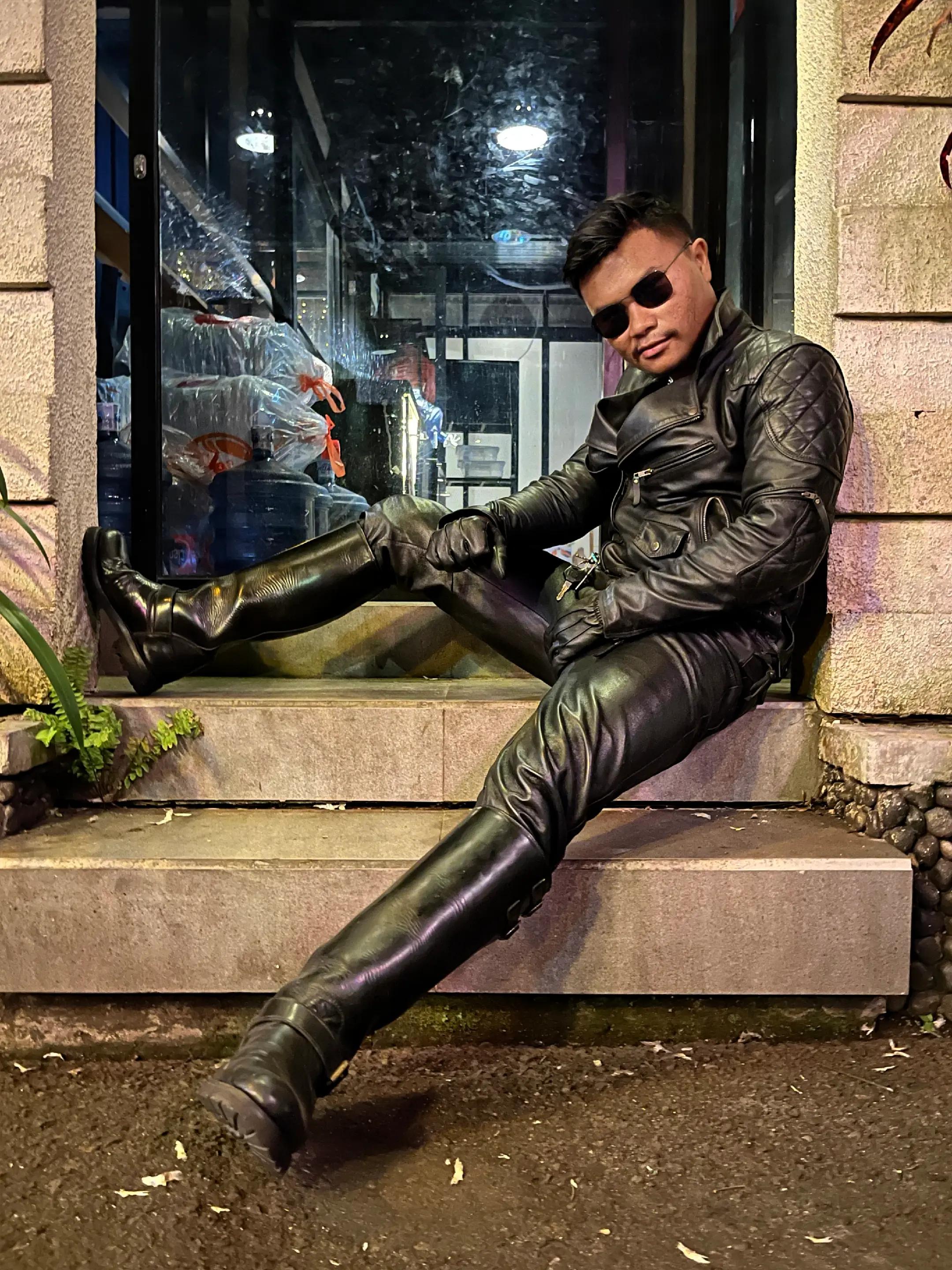 @Gus Leather