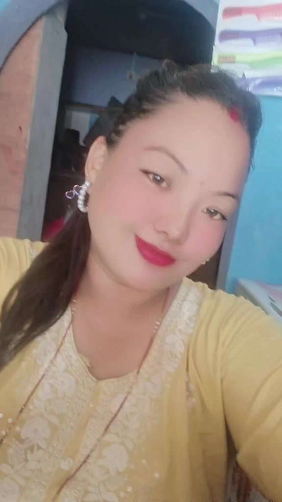 @Muna Gurung
