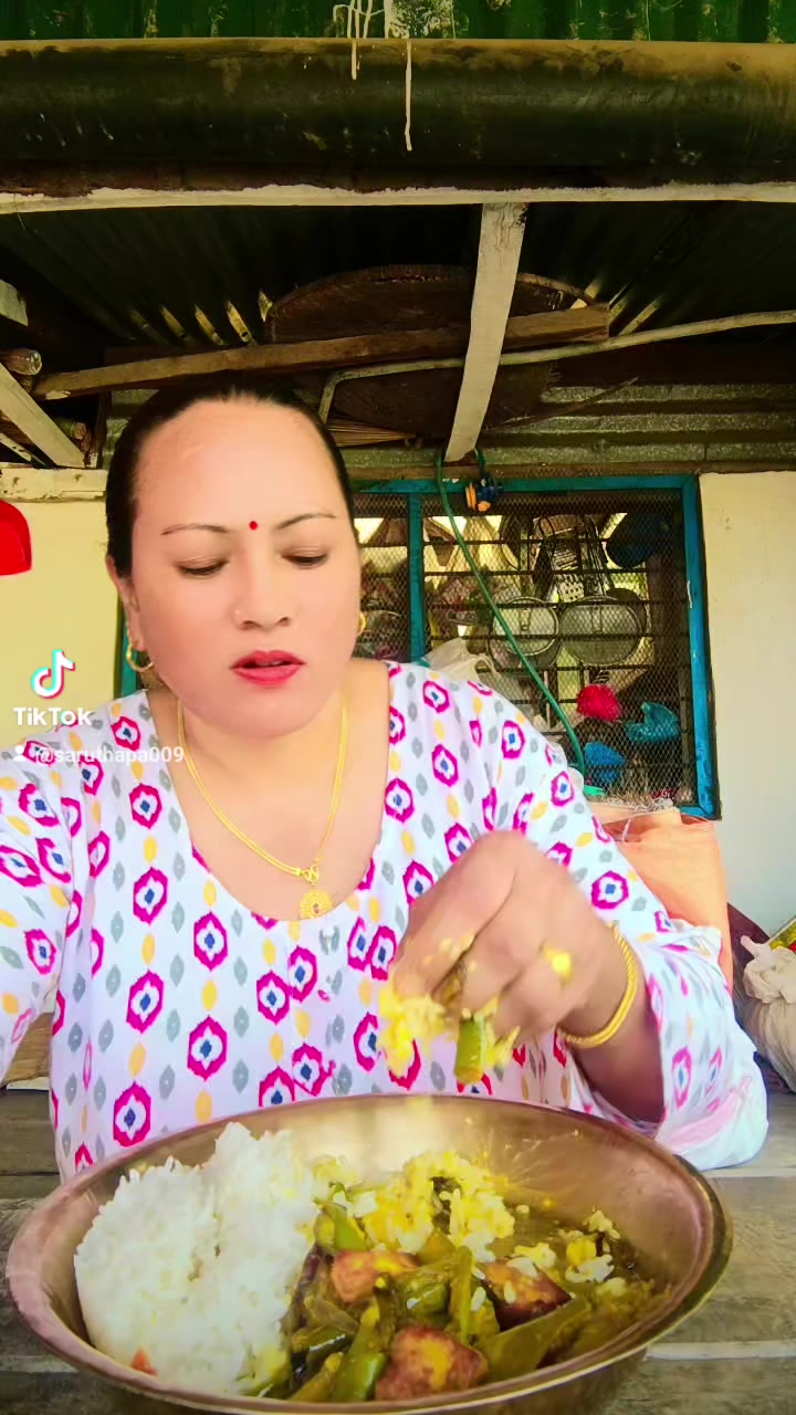 @saru thapa