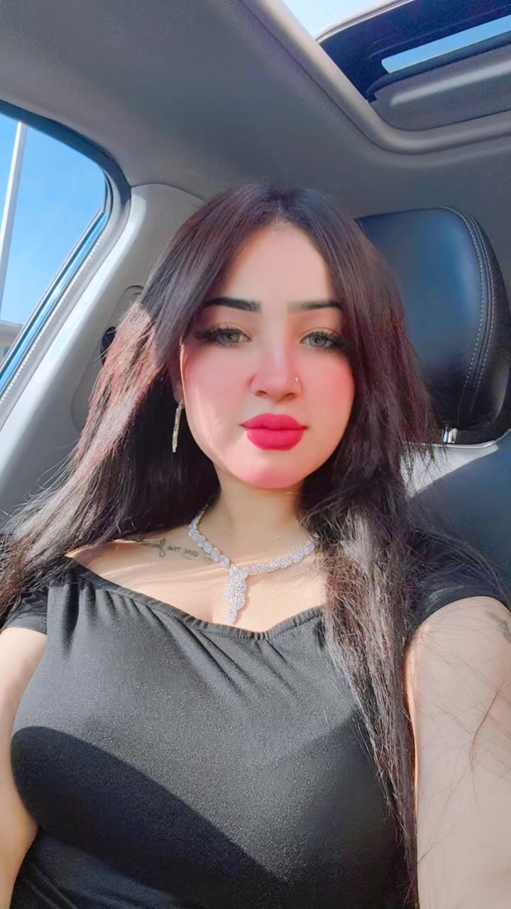 @الملكه نور