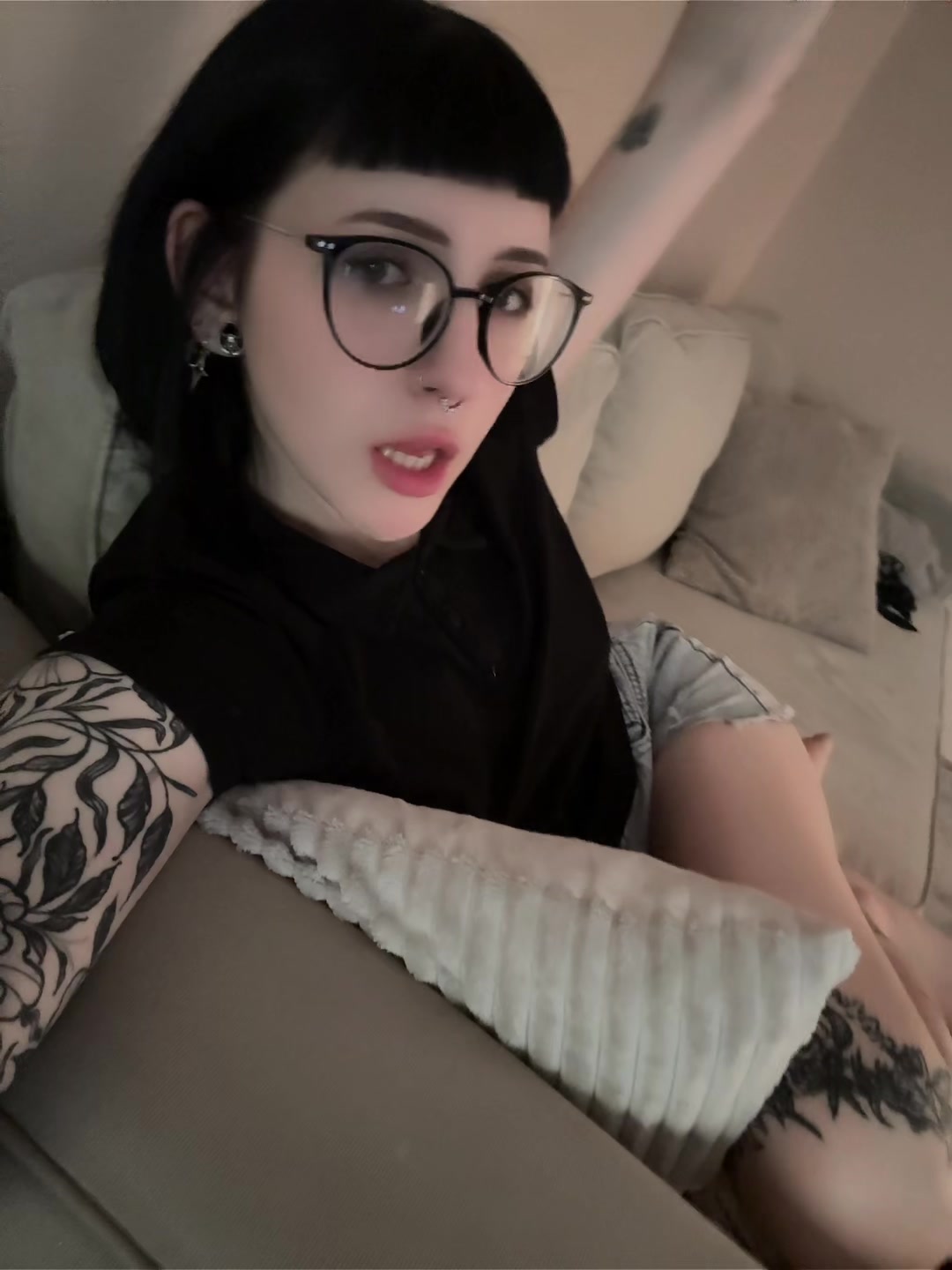 @darling, I&rsquo;ll call you later