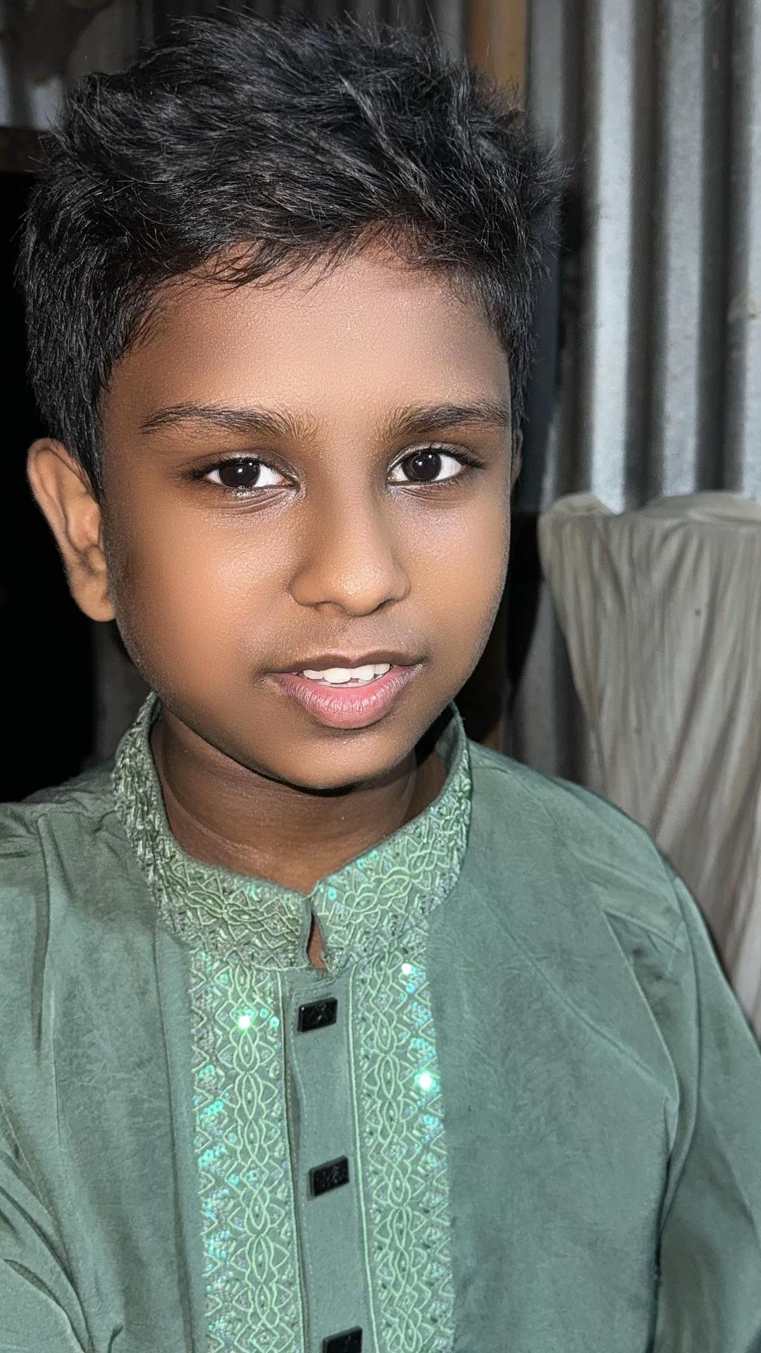@Sharmin Shila cream apa💎