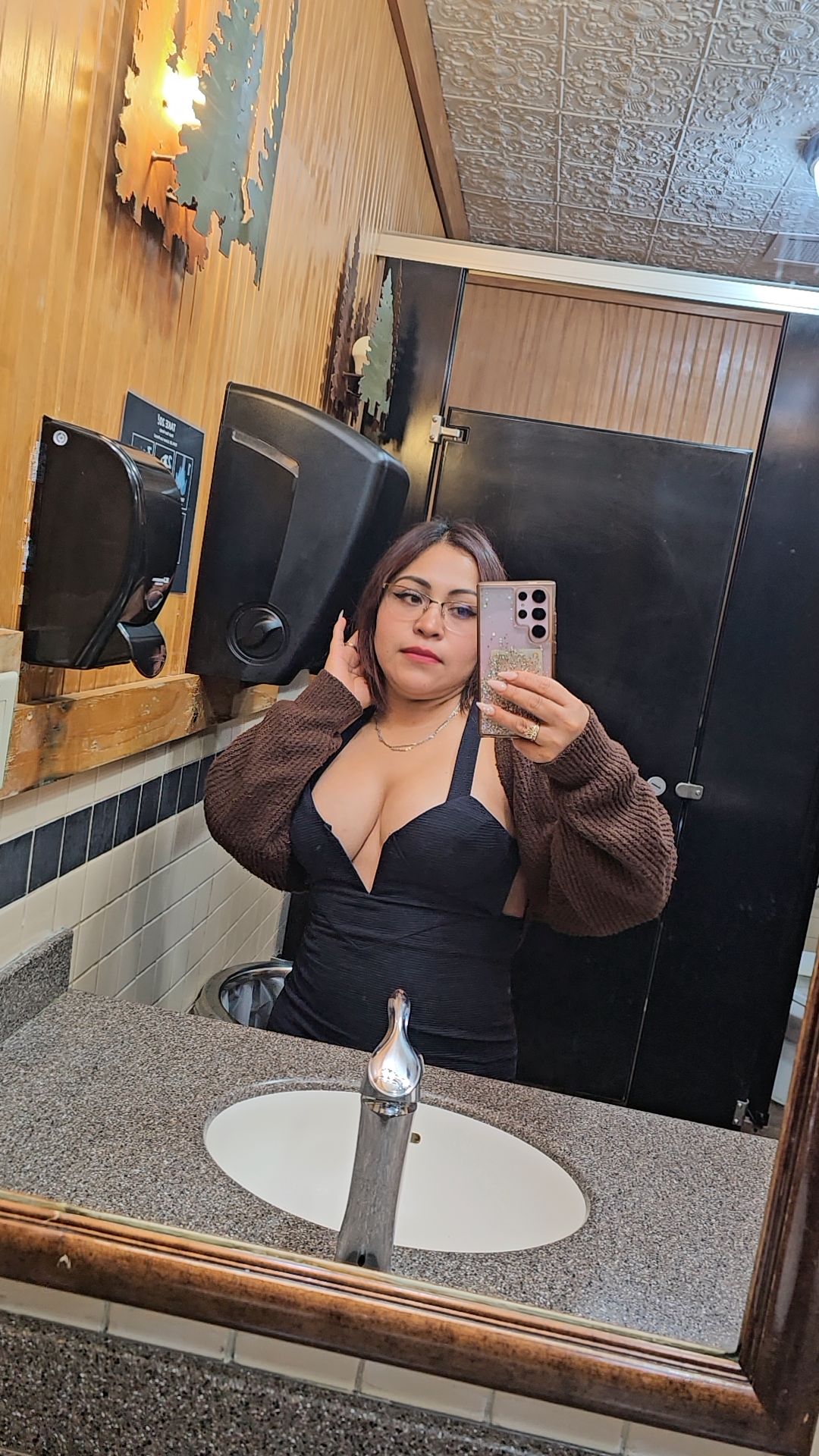 @rosyhilario3