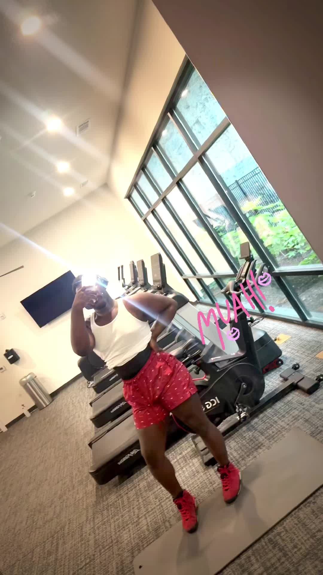 @𝐁𝐢𝐭𝐜𝐡 𝐢𝐭𝐬 𝐥𝐢𝐥 𝐄😘
