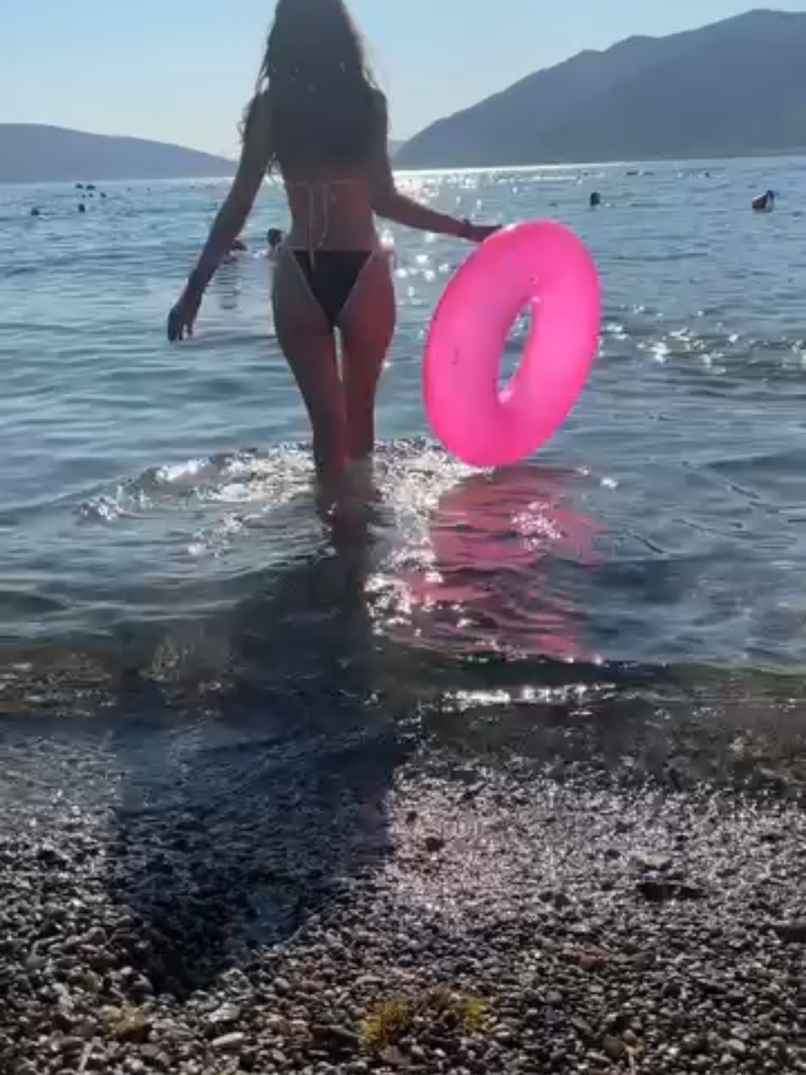 @Se&ntilde;or Bikini