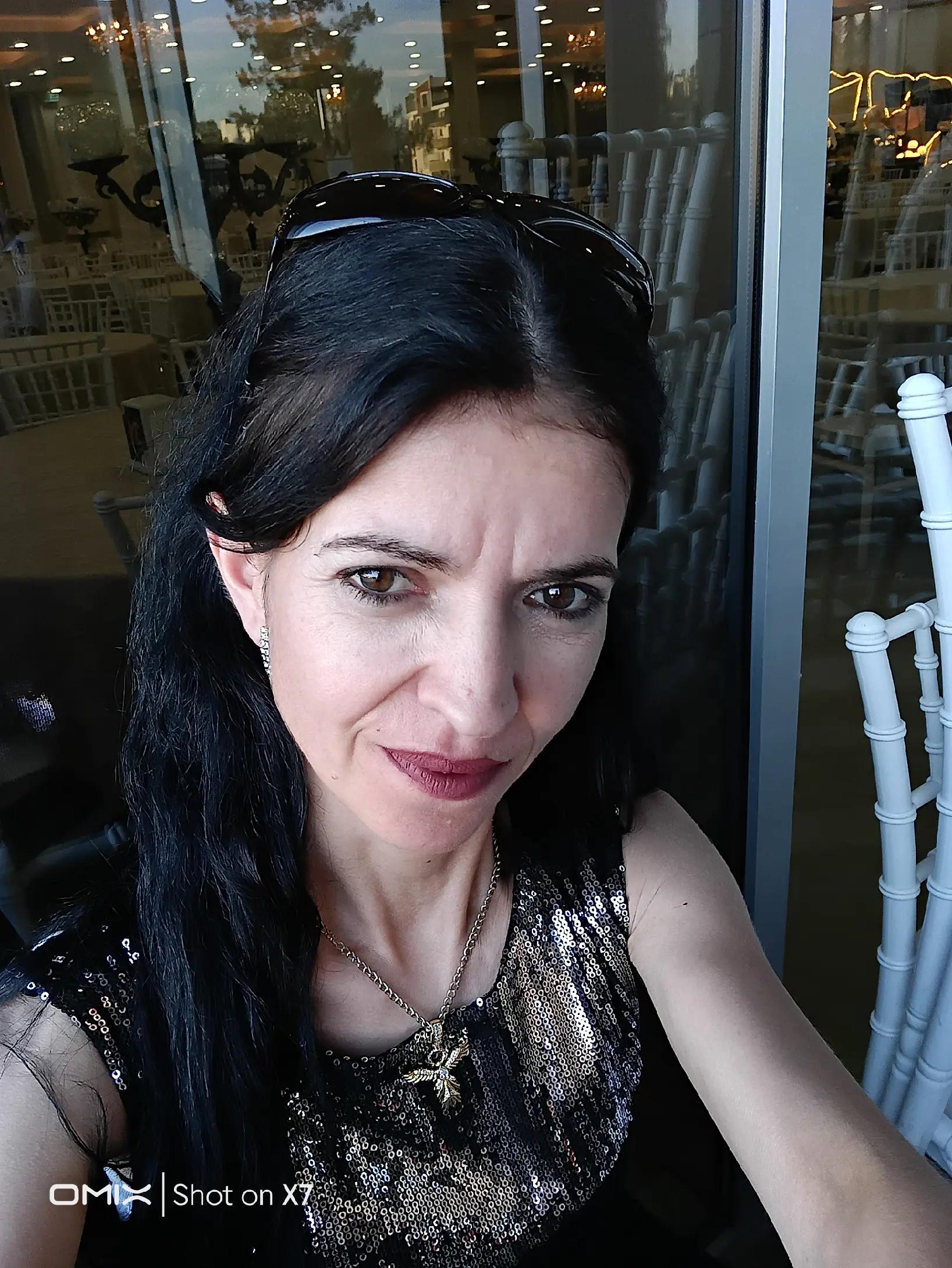 @H&uuml;meyra Erguvan