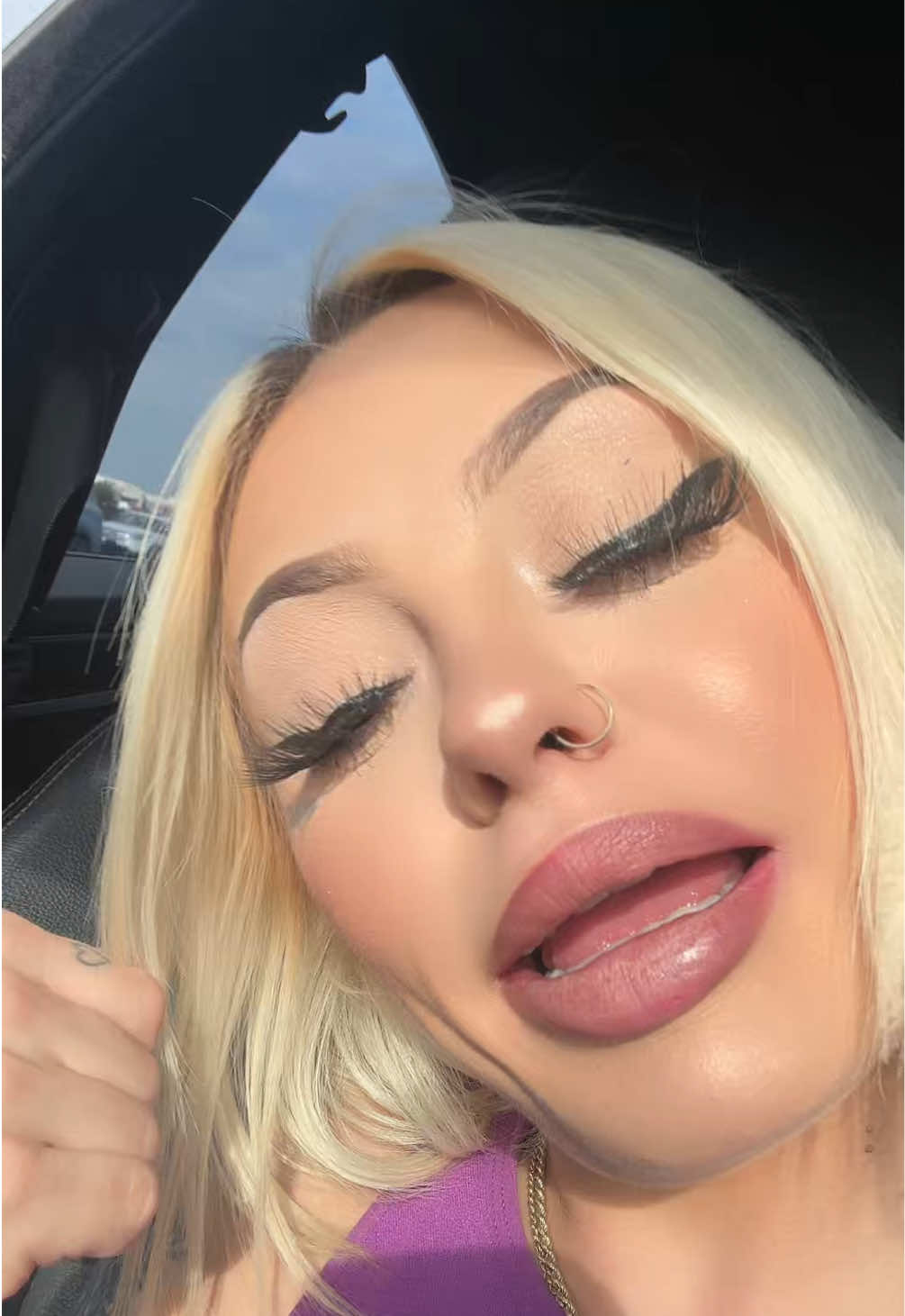 @𝚙𝚎𝚊𝚌𝚑 ᥫ᭡