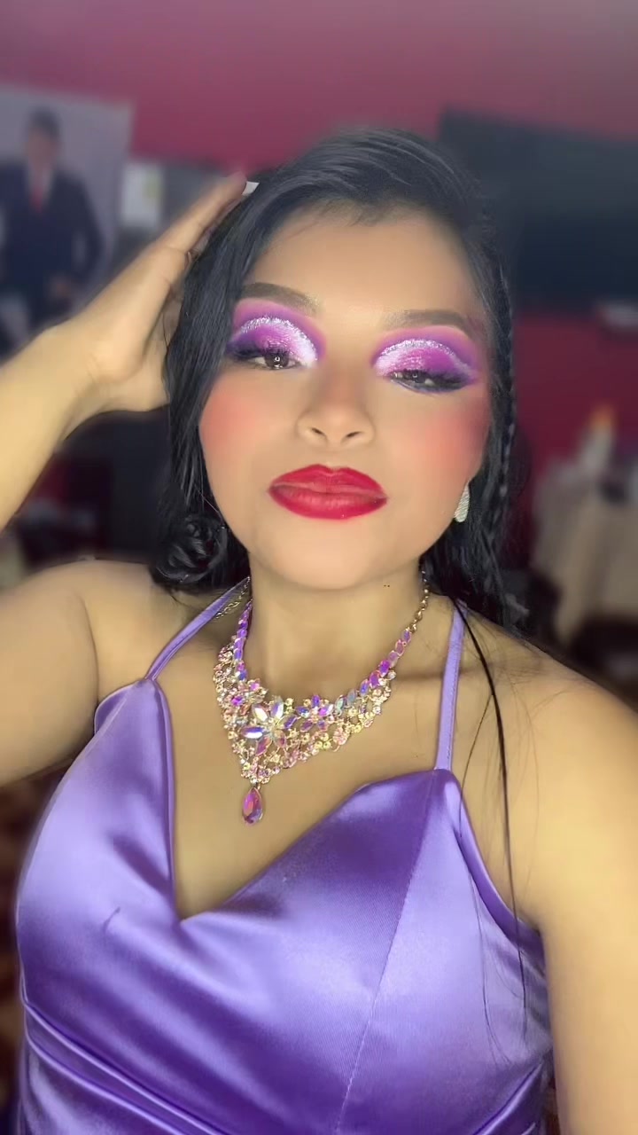 @Nayeli