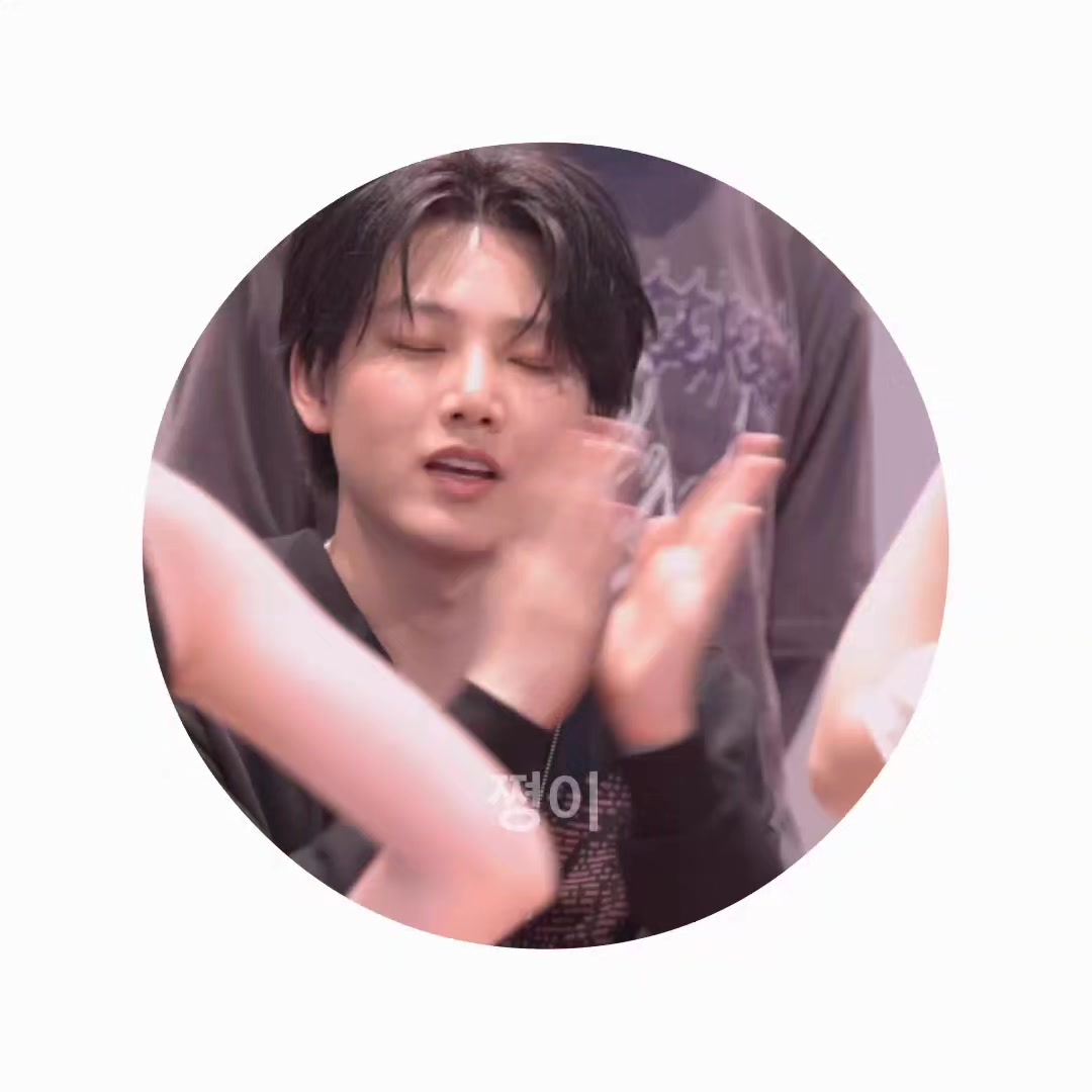 @✧ ᴏʀᴀɴɢᴇᴇʜᴜɴ ✧